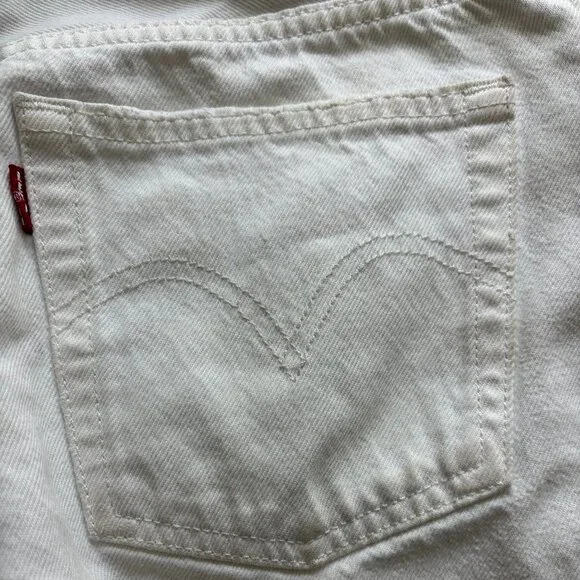 Levi’s White 501 Buttonfly Jean Shorts Size 26 - Picture 8 of 15